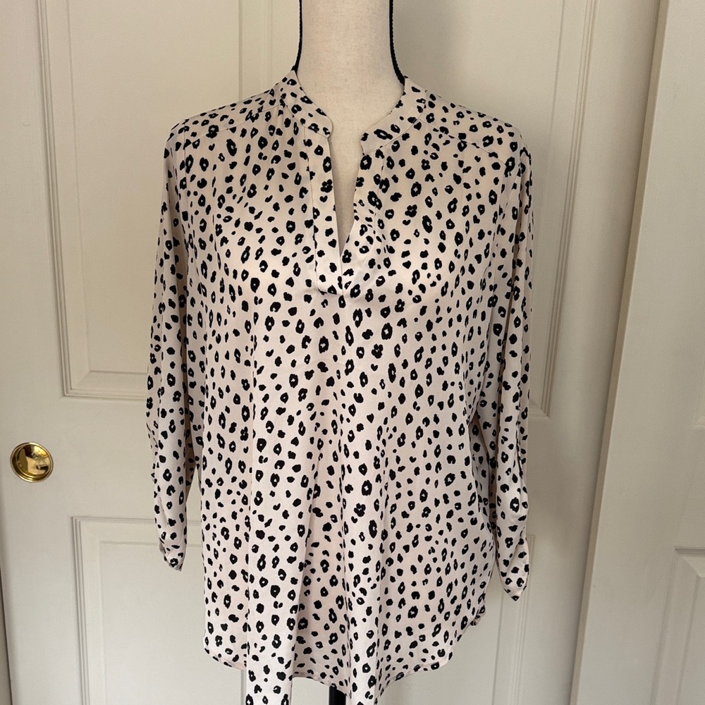 Elegant Cream and Black Patterned Blouse